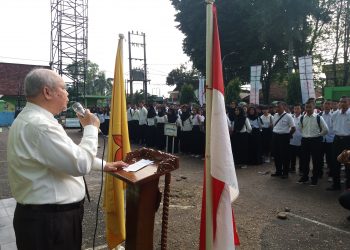 Ribuan Mahasiswa Baru Mengikuti PKKMB