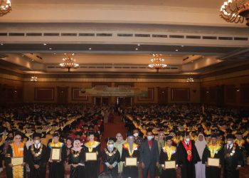 Wisuda Unbari Ke 51, Lepaskan 570 Mahasiswa Kompeten di Bidangnya