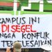 Kecewa Tuntutan Tak di Penuhi, Mahasiswa Segel Kampus