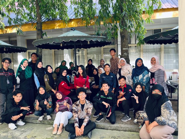 Bangun Narasi yang Kuat, LPM Bahana Unri Ajak Mahasiswa Menulis Lewat Visual