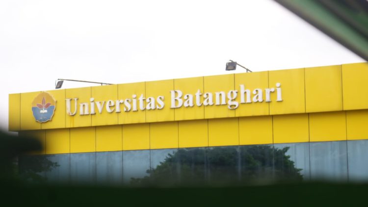 Unbari Pastikan Perkuliahan Ajaran Baru 2025 Tetap Sesuai Kalender Akademik