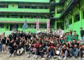 Yel-Yel Seru Warnai PKKMB Faperta Unbari Sambut Mahasiswa Baru