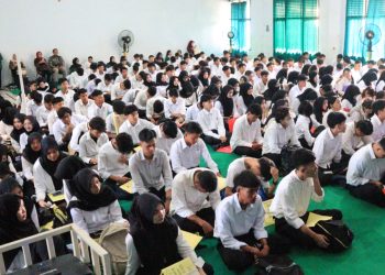 Unbari Wujudkan Kampus Berintegritas Melalui PKKMB Tahun 2025