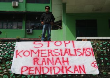 Budaya Uang Jalan di Kampus: Pungli yang Disamarkan Administrasi